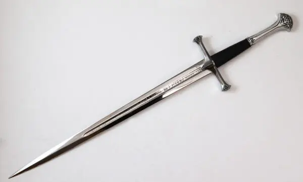 lord-of-the-rings-anduril-short-sword-dagger-5