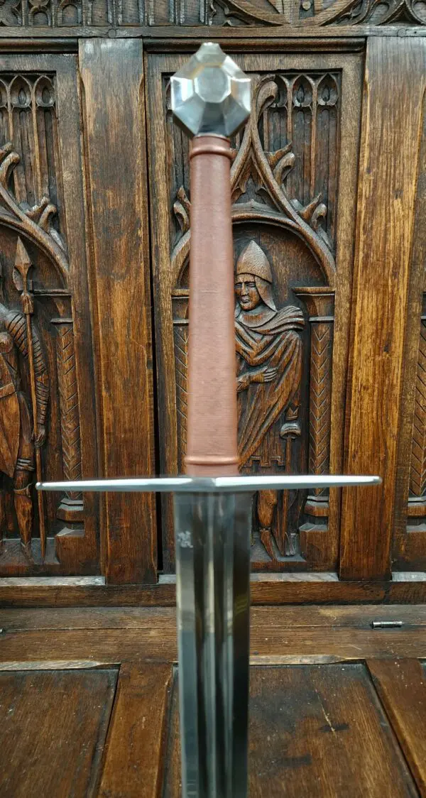two-handed-medieval-crusader-sword-98832 (4)