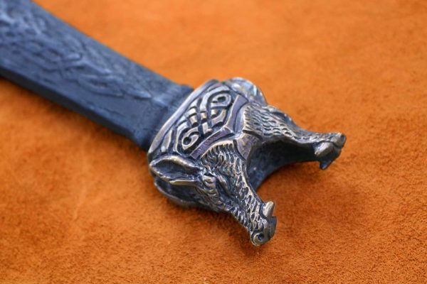 the-wolfsbane-norse-medieval-viking-longsword-medieval-weapon-1544-pommel the-wolfsbane-norse-medieval-viking-longsword-medieval-weapon-1544-pommel