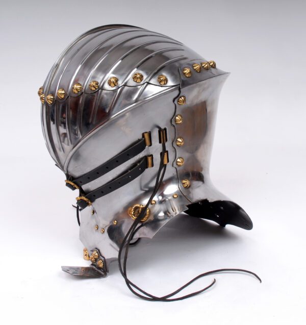 1741-Jousting-Helmet-frog-mouth-helmet-medieval (2)