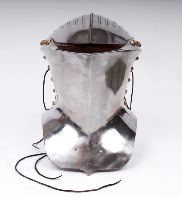1741-Jousting-Helmet-frog-mouth-helmet-medieval (3) 1741-Jousting-Helmet-frog-mouth-helmet-medieval (3)