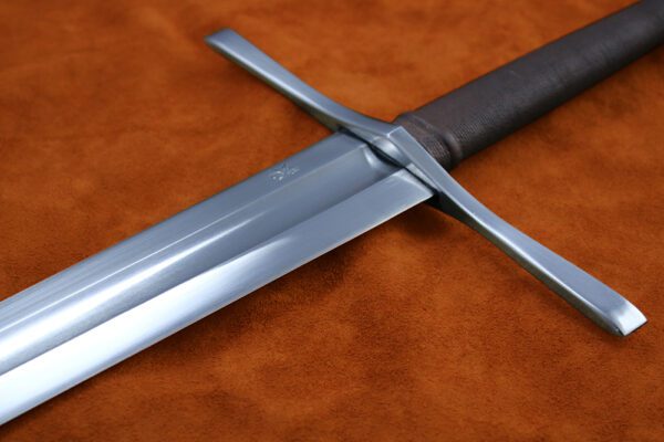Two Handed Templar Sword (#1339)