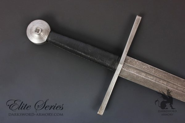 two-handed-templar-damascus-sword