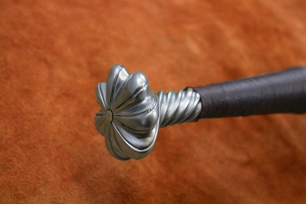 16th-century-two-handed-zweihander-basket-medieval-weapon-1535-pommel 16th-century-two-handed-zweihander-basket-medieval-weapon-1535-pommel