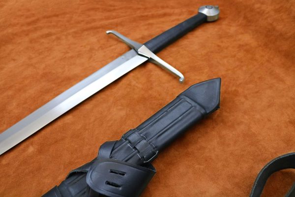 black-prince-sword-medieval-weapon-1326