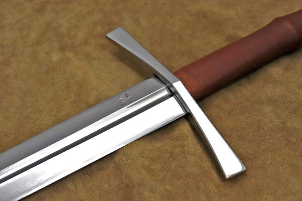 hand-forged-medieval-longsword-battle-ready-medieval-weapon-1537 (3) hand-forged-medieval-longsword-battle-ready-medieval-weapon-1537 (3)