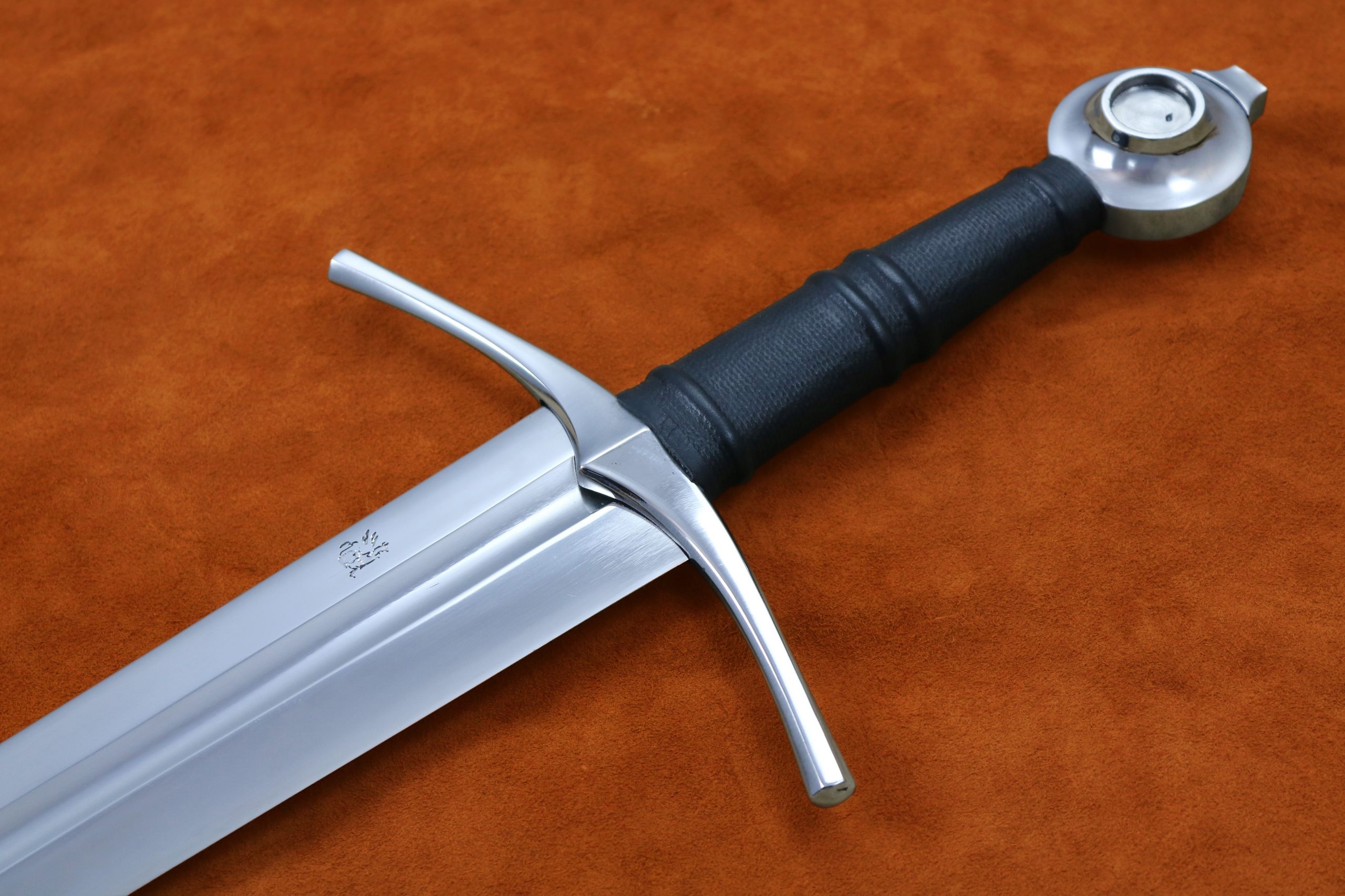 The Medieval Knight Sword 1306 Darksword Armory