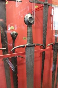 thumbnail_Arming-sword-wallace-collection