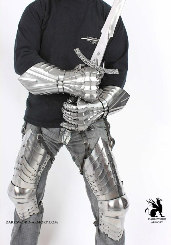 Nazgul-fantasy-armor