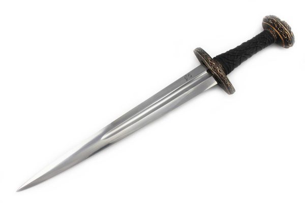 medieval dagger