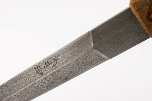 1905-damascus-steel-knife-1024x683