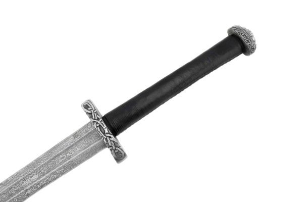 two-handed-oslo-elite-series-viking-sword-2 two-handed-oslo-elite-series-viking-sword-2