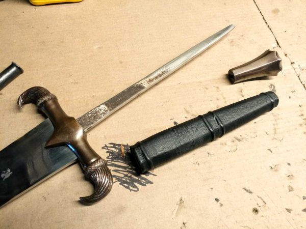 eindride-sword-full-tang-battle-ready-fully-functional-medieval-weapon-darksword eindride-sword-full-tang-battle-ready-fully-functional-medieval-weapon-darksword