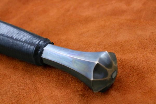 erland-sword-medieval-sweapon-1547-pommel erland-sword-medieval-sweapon-1547-pommel