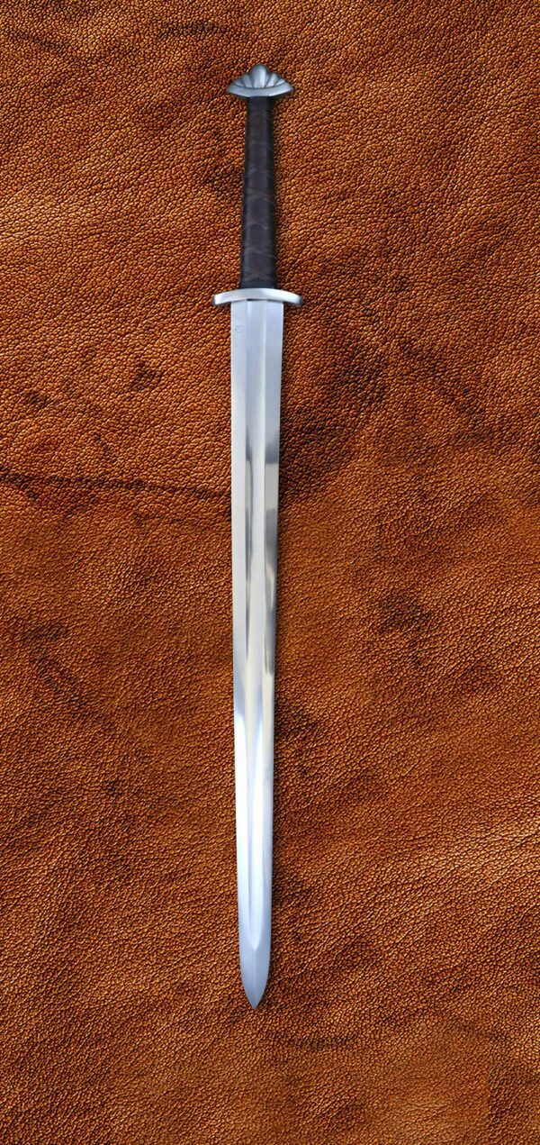 the-gaurdlan-two-handed-viking-sword-medieval-weapon-1342-leader