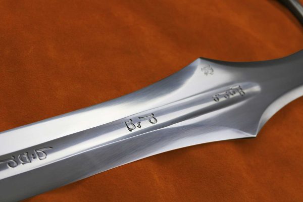 the-vindaaris-sword-fantasy-medieval-weapon-1328-darksword-armory-15 the-vindaaris-sword-fantasy-medieval-weapon-1328-darksword-armory-15