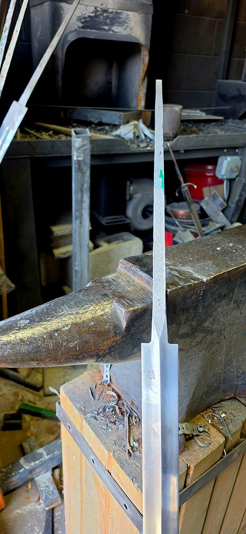 hand-forged-diamond-blade-hollow-ground-medieval-sword hand-forged-diamond-blade-hollow-ground-medieval-sword