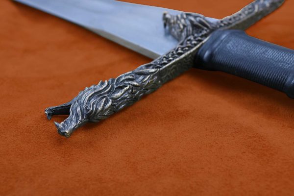 eindride-folded-steel-sword-medieval-sword-wolf-sword-medieval-weapon-darksword-armory-6 eindride-folded-steel-sword-medieval-sword-wolf-sword-medieval-weapon-darksword-armory-6