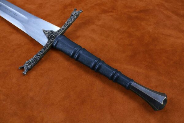 eindride-folded-steel-sword-medieval-sword-wolf-sword-medieval-weapon-darksword-armory-7
