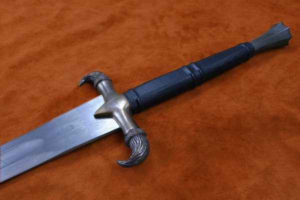 erland-sword-folded-steel-blade-forged-sword-medieval-weapon-darksword-armory-3