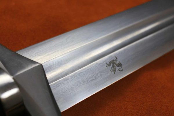 folded-steel-ranger-sword-medieval-weapon-darksword-armory-7 folded-steel-ranger-sword-medieval-weapon-darksword-armory-7