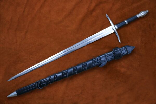 folded-steel-ranger-sword-medieval-weapon-darksword-armory-8