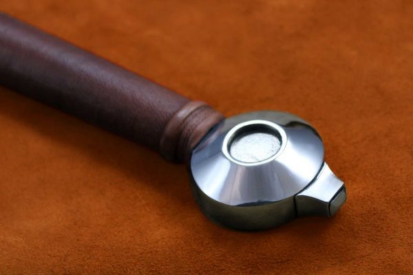alexandria-sword-medieval-weapon-1525-darksword-armory-pommel alexandria-sword-medieval-weapon-1525-darksword-armory-pommel