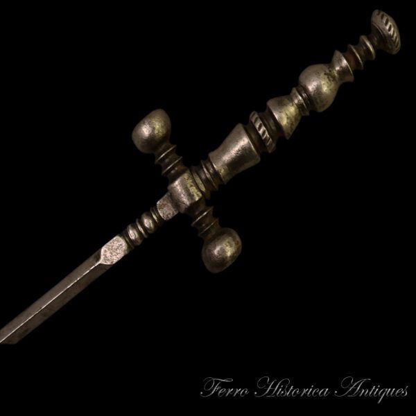 antique-stiletto-dagger88108 (2)