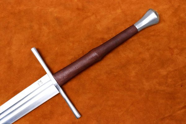 1550-Battle-ready-longsword 1550-Battle-ready-longsword