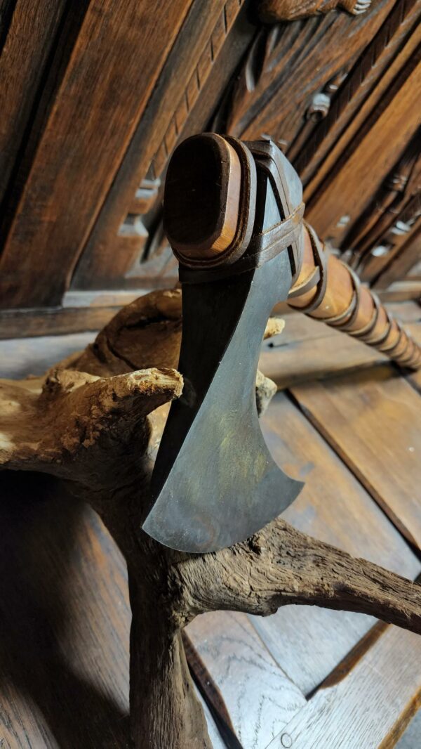 98732 - viking axe