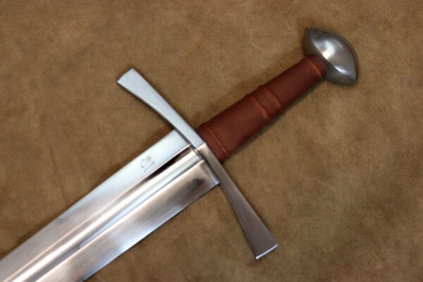 1305-sword-full-sword-and scabbard-5