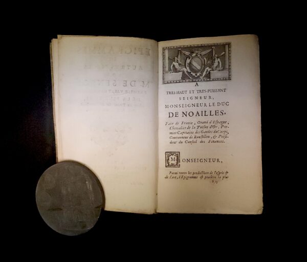 88131-antique-book-4
