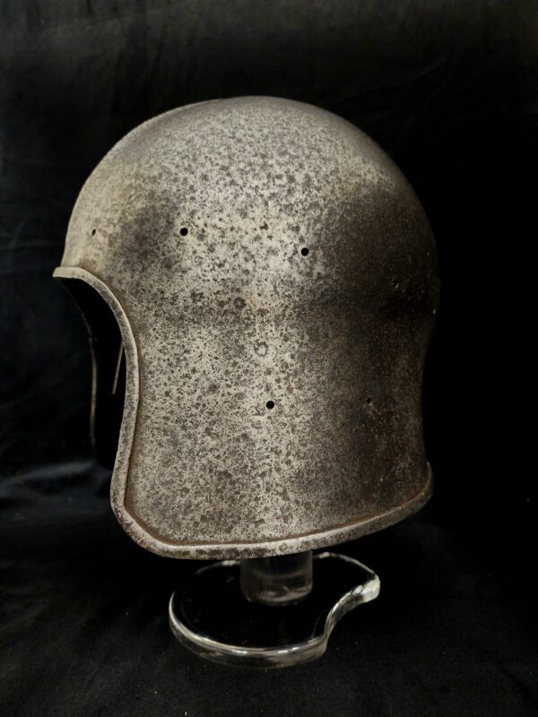 antique-Italian-medieval-helmet-barbuta-88131 (7)
