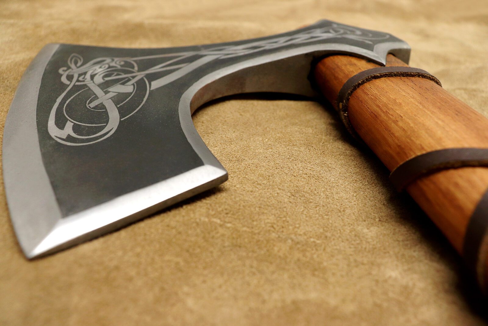 Darksword Armory