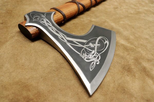 Hand-forged-battle-ready-viking-axe-1760-4-