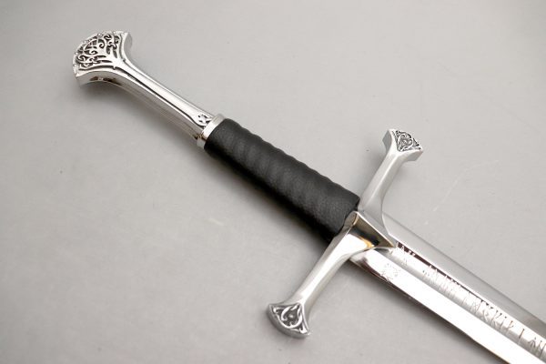 1828-Anduril-dagger-lord-of-the-rings-dagger-2 1828-Anduril-dagger-lord-of-the-rings-dagger-2