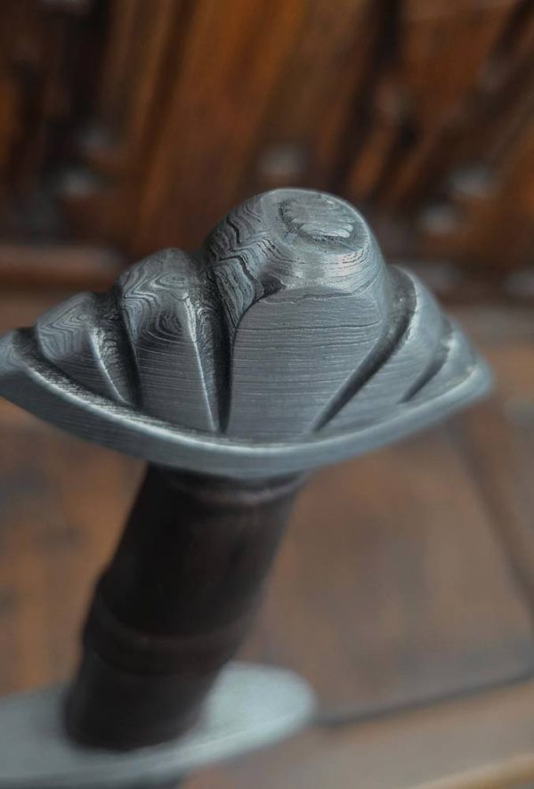 damascus-steel-viking-sword-on-sale-98859
