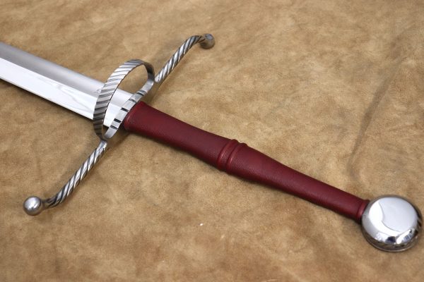 tweo-handed-longsword-2 tweo-handed-longsword-2