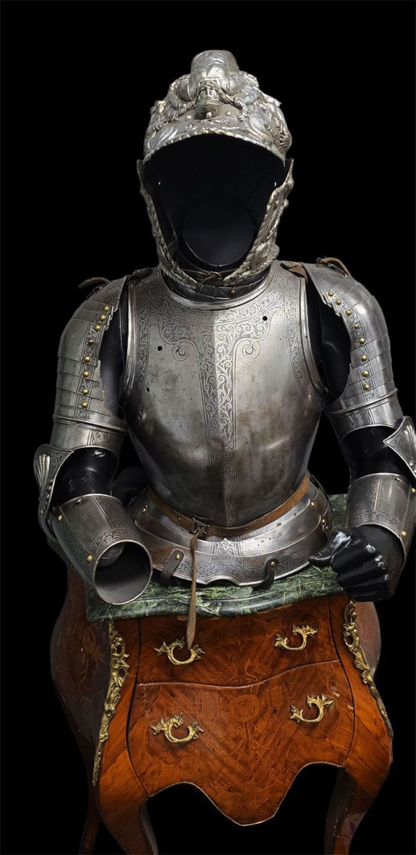 Exquisite Italian Armor: The Personal Parade Armor of Frederick Stibbert (88135)