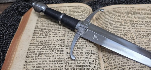 Alternative view of (Sale item  ) Composite Medieval Dagger (#98916)