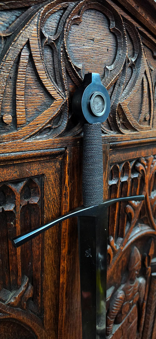 98909-black-knight-medieval-sword-on-sale-battle-ready-weapon-3