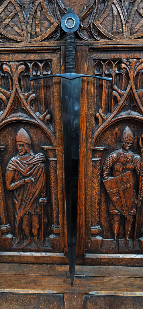 (Sale Sword ) The Black Knight Sword (#98909)