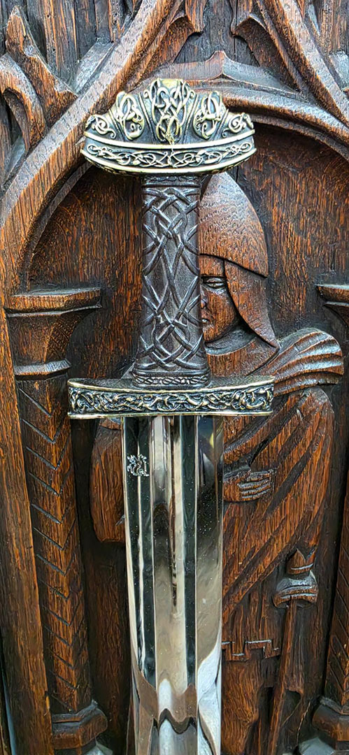 98923-medieval-short-sword-on-sale-1