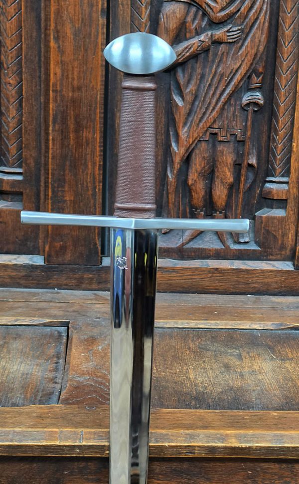 Medieval-Short-Sword--98944