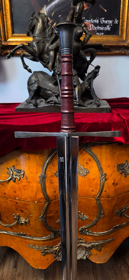 Alternative view of ( Sale Sword ) Damascus Steel Bastard Sword  (#98970)