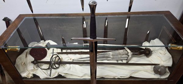 98971-gothic-sword (1) 98971-gothic-sword (1)
