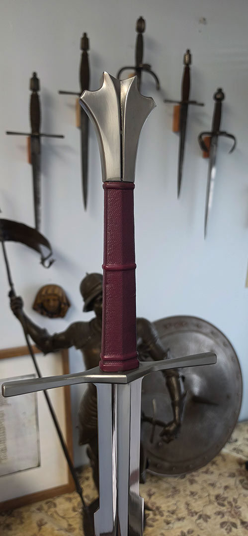 gothic-longsword-on-sale-98973